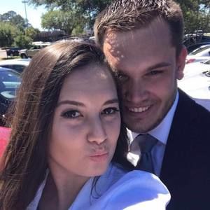 Meet your Posher, Marcela